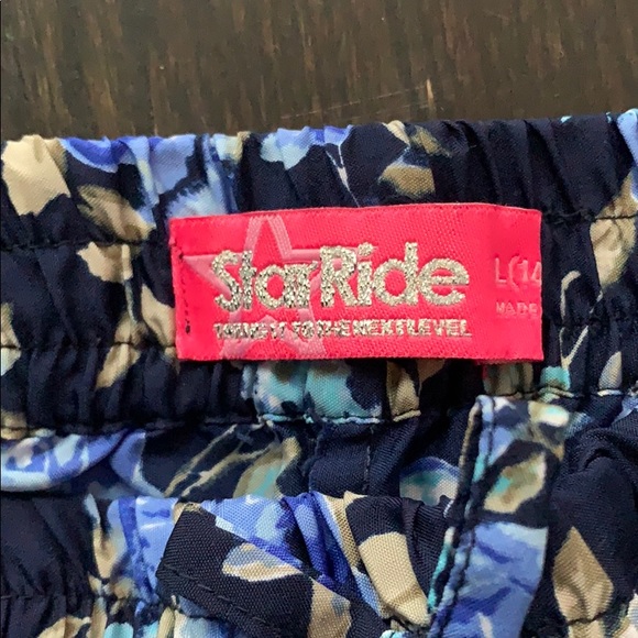 Capris - Picture 2 of 2